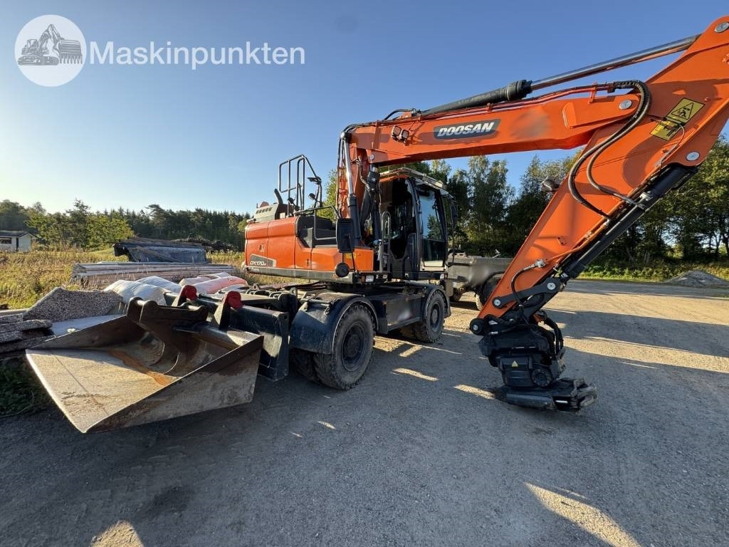 Doosan DX 170 W-5 + Tippvagn + Redskap - Excavadora de ruedas: foto 5 Doosan DX 170 W-5 + Tippvagn + Redskap - Excavadora de ruedas: foto 5