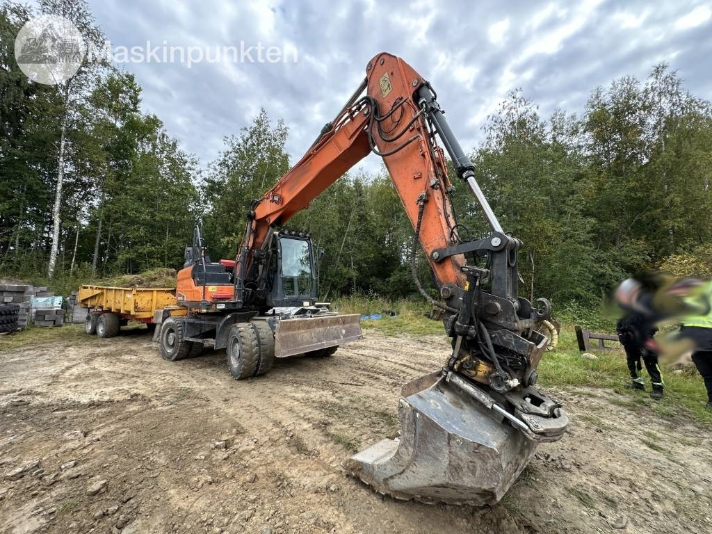 Doosan DX 170 W - Excavadora de ruedas: foto 3 Doosan DX 170 W - Excavadora de ruedas: foto 3