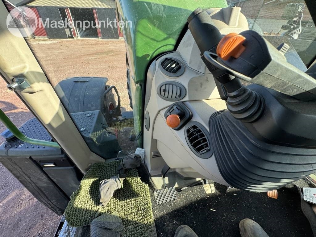 Arrendamiento de Fendt 724 Vario  Fendt 724 Vario: foto 39