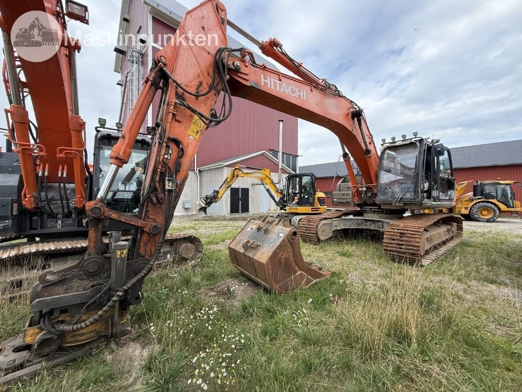 Hitachi ZX 300 LC-6  - Excavadora de cadenas: foto 2 Hitachi ZX 300 LC-6  - Excavadora de cadenas: foto 2