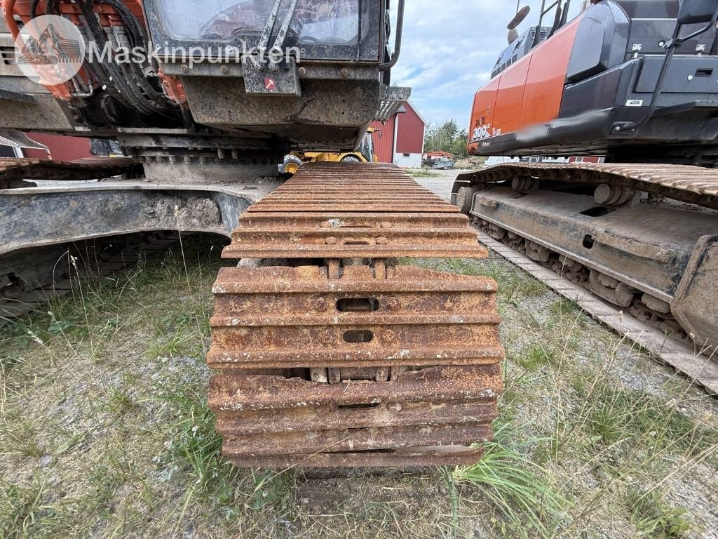 Excavadora de cadenas Hitachi ZX 300 LC-6: foto 29
