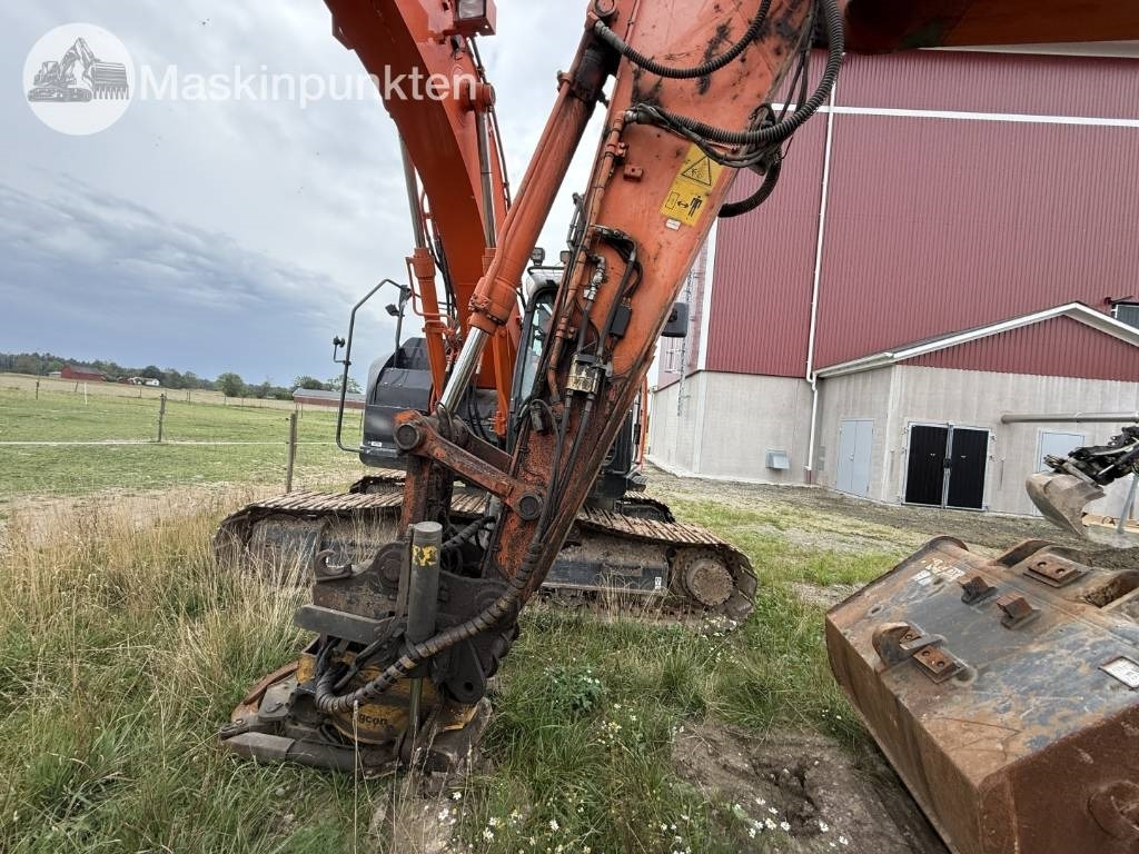 Excavadora de cadenas Hitachi ZX 300 LC-6: foto 18