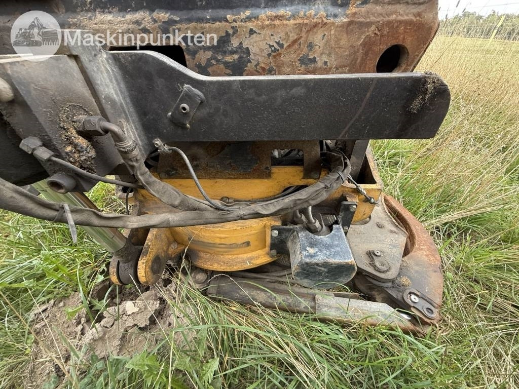 Excavadora de cadenas Hitachi ZX 300 LC-6: foto 10