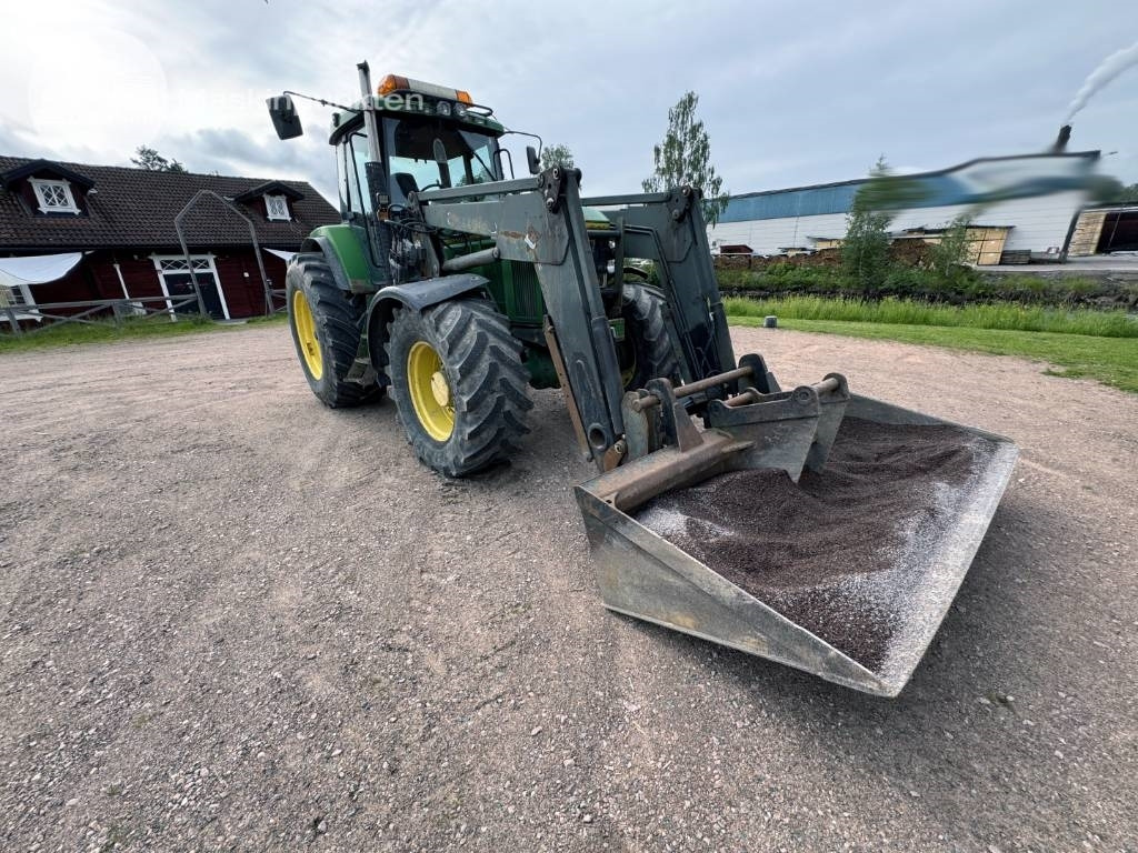 John Deere 7600 - Tractor: foto 5 John Deere 7600 - Tractor: foto 5