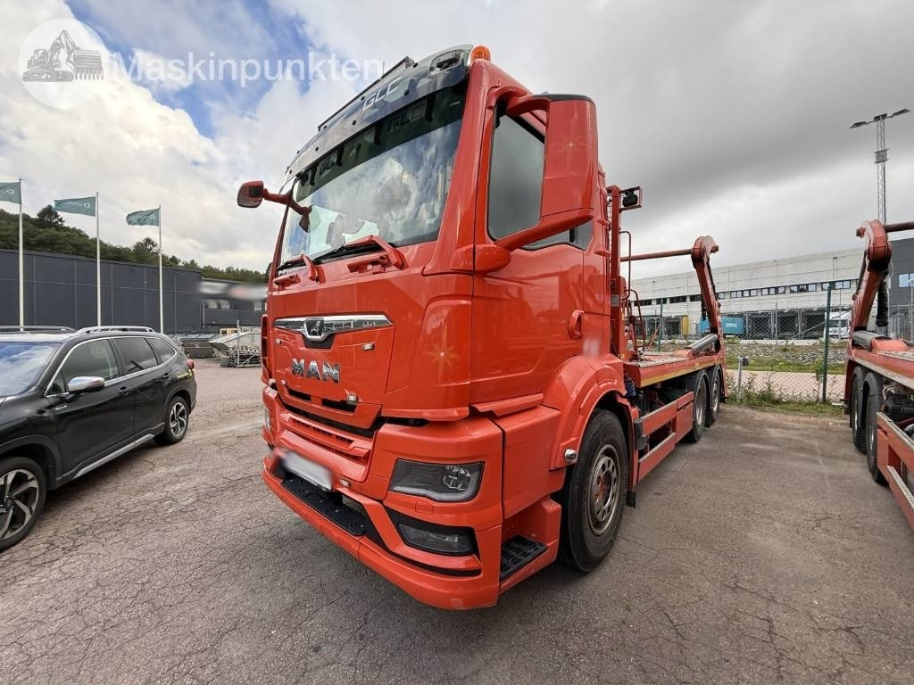 MAN TGS 26.360 - Camión portacontenedor de cadenas: foto 1 MAN TGS 26.360 - Camión portacontenedor de cadenas: foto 1