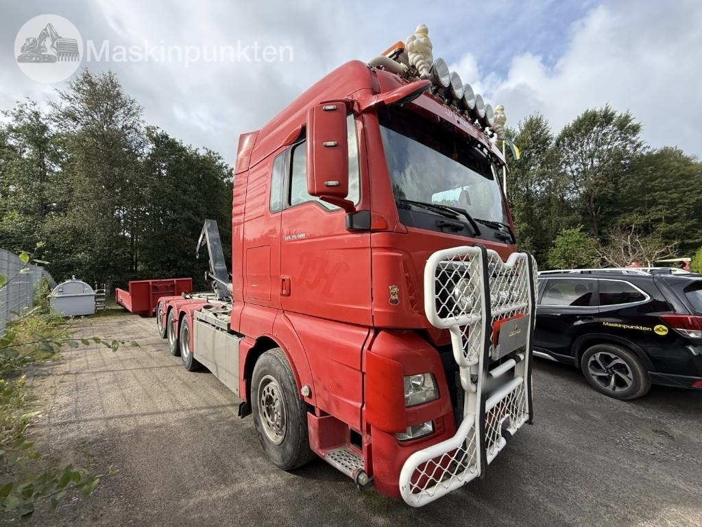 MAN TGX 35.500 EKIPAGE - Camión multibasculante: foto 2 MAN TGX 35.500 EKIPAGE - Camión multibasculante: foto 2