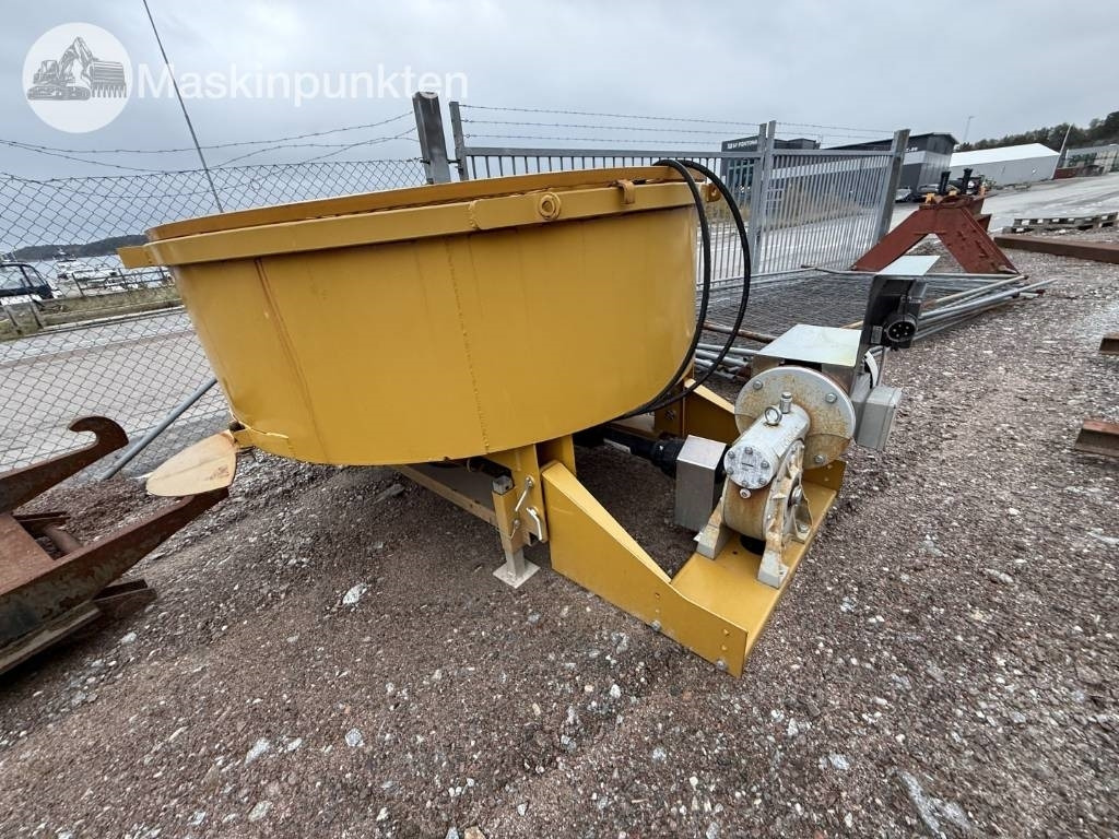 Mammut TM 200 Betongblandare - Hormigonera: foto 3 Mammut TM 200 Betongblandare - Hormigonera: foto 3