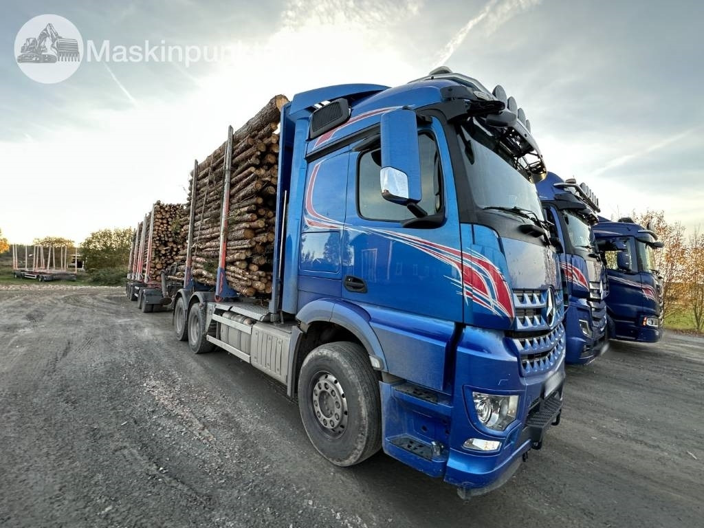 Mercedes-Benz Arocs 2858 timmerbil med kran - Camión forestal: foto 3 Mercedes-Benz Arocs 2858 timmerbil med kran - Camión forestal: foto 3