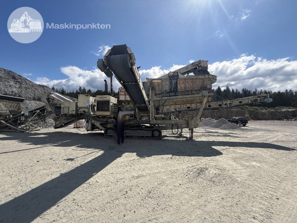 Metso LT 1100 + Bandmatare - Trituradora móvil: foto 3 Metso LT 1100 + Bandmatare - Trituradora móvil: foto 3