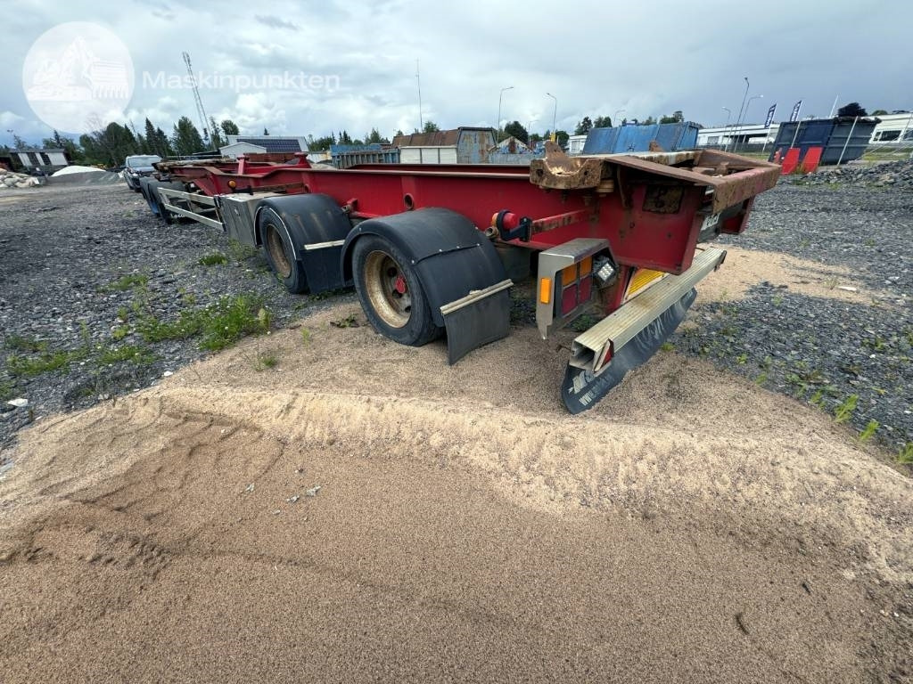 Mjölbysläpet SFL4-12,5-36 - Remolque multilift/ Portacontenedores de cadenas: foto 3 Mjölbysläpet SFL4-12,5-36 - Remolque multilift/ Portacontenedores de cadenas: foto 3