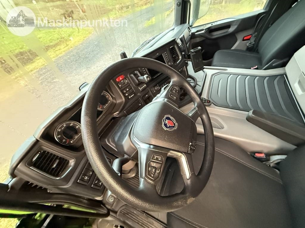 Camión caja cerrada Scania P 320: foto 44 Camión caja cerrada Scania P 320: foto 44