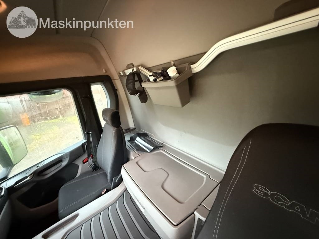 Camión caja cerrada Scania P 320: foto 43 Camión caja cerrada Scania P 320: foto 43