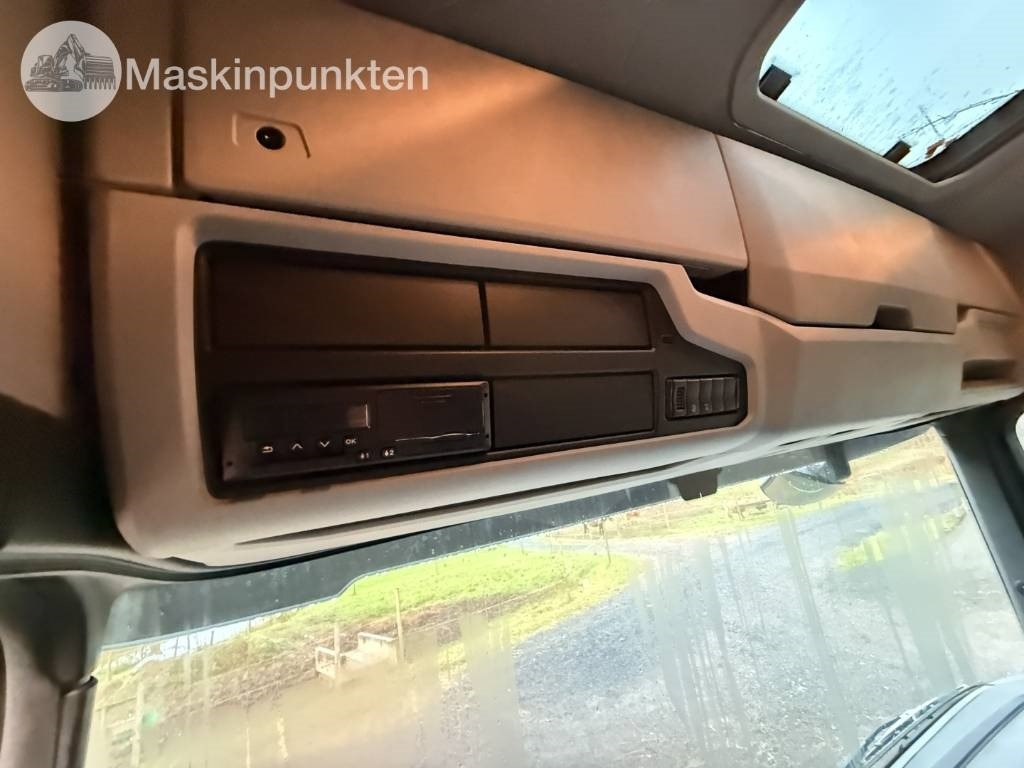 Camión caja cerrada Scania P 320: foto 38 Camión caja cerrada Scania P 320: foto 38