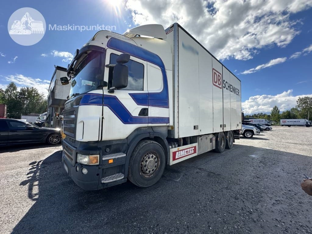 Scania R 480 LB - Camión caja cerrada: foto 1 Scania R 480 LB - Camión caja cerrada: foto 1
