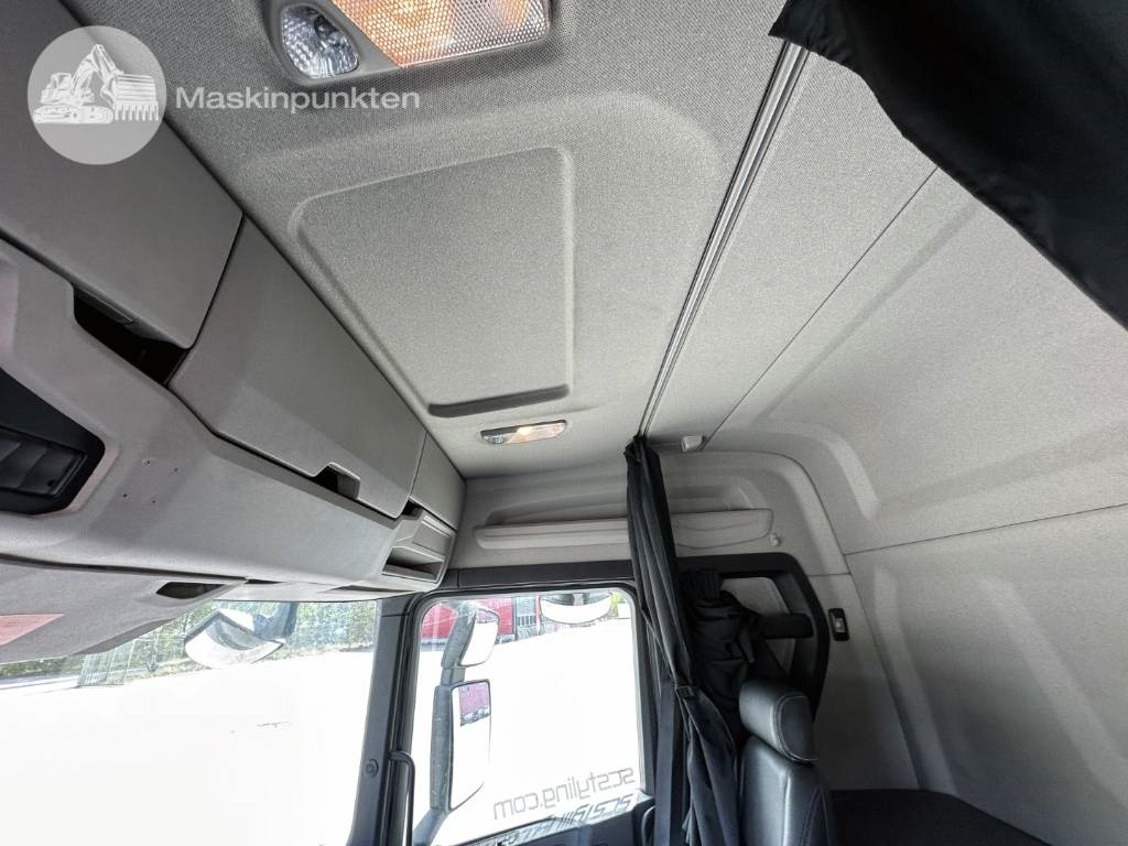 Camión caja cerrada Scania R 520: foto 18