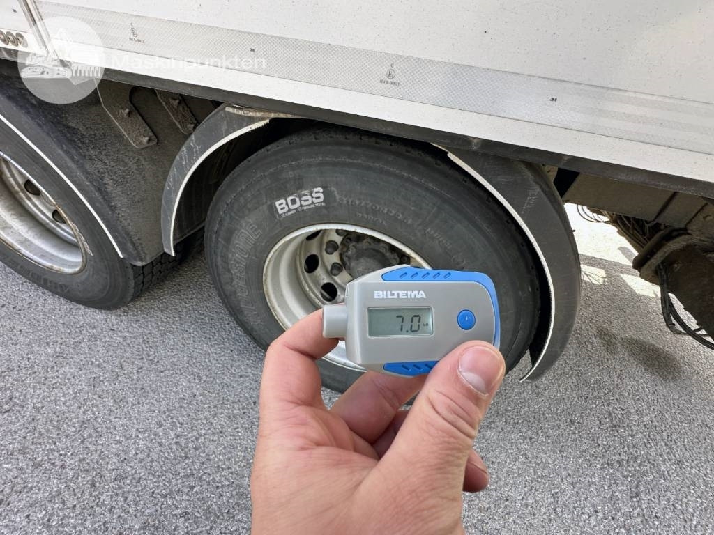 Camión caja cerrada Scania R 520: foto 46