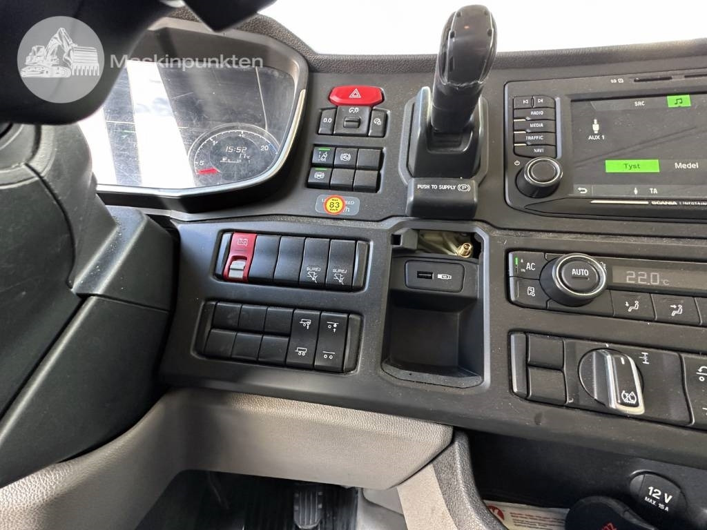 Camión caja cerrada Scania R 520: foto 26