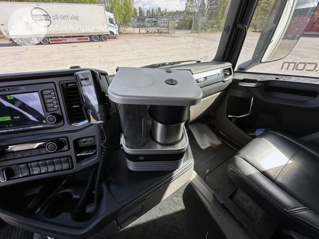 Camión caja cerrada Scania R 520: foto 29