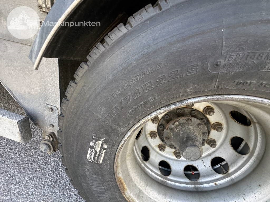 Camión caja cerrada Scania R 520: foto 45