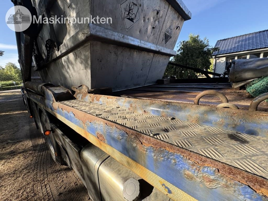 Camión portacontenedor de cadenas Scania R 560 LB: foto 50