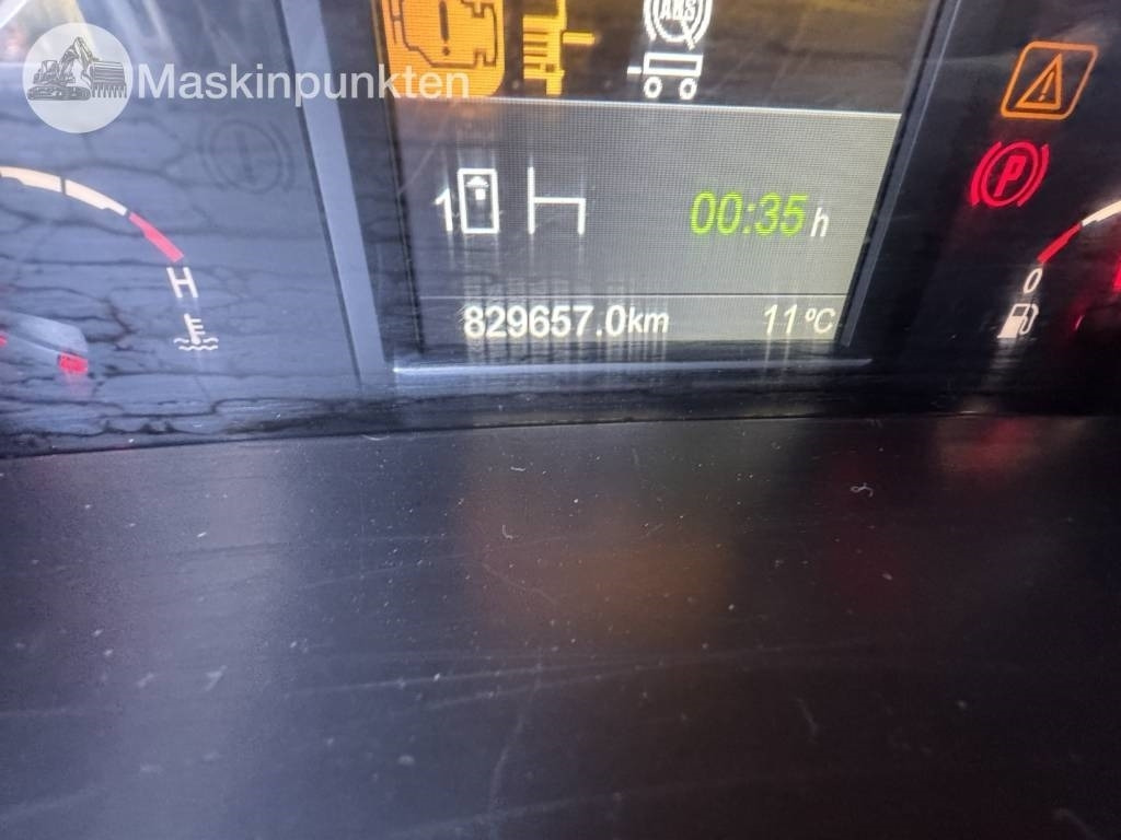 Camión portacontenedor de cadenas Scania R 560 LB: foto 38