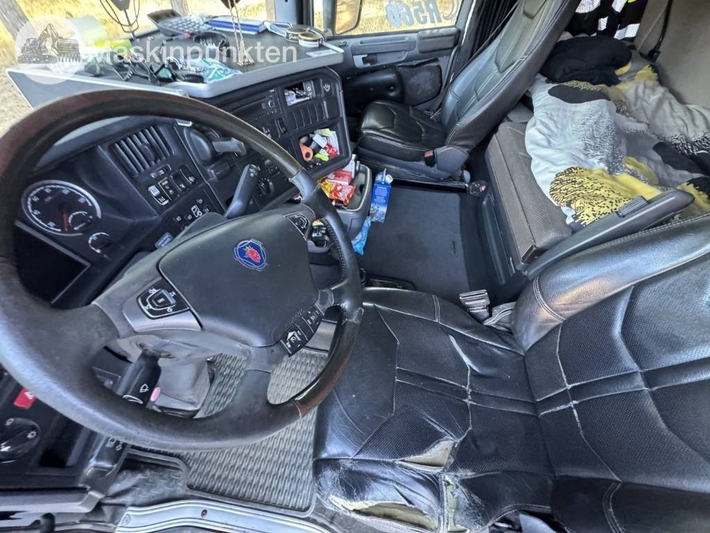 Camión portacontenedor de cadenas Scania R 560 LB: foto 31