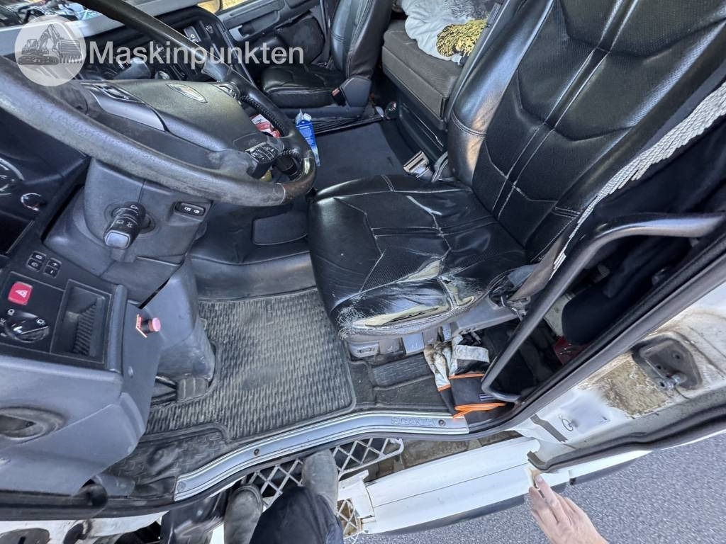 Camión portacontenedor de cadenas Scania R 560 LB: foto 30