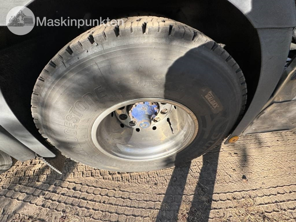 Camión portacontenedor de cadenas Scania R 560 LB: foto 20