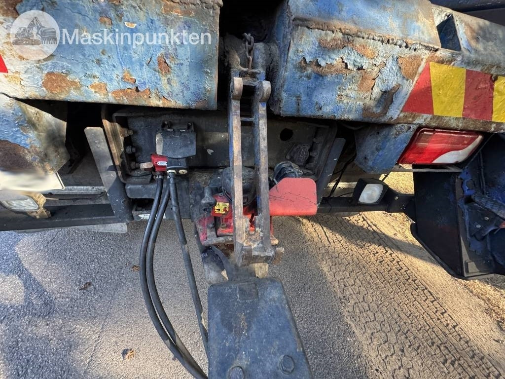 Camión portacontenedor de cadenas Scania R 560 LB: foto 16