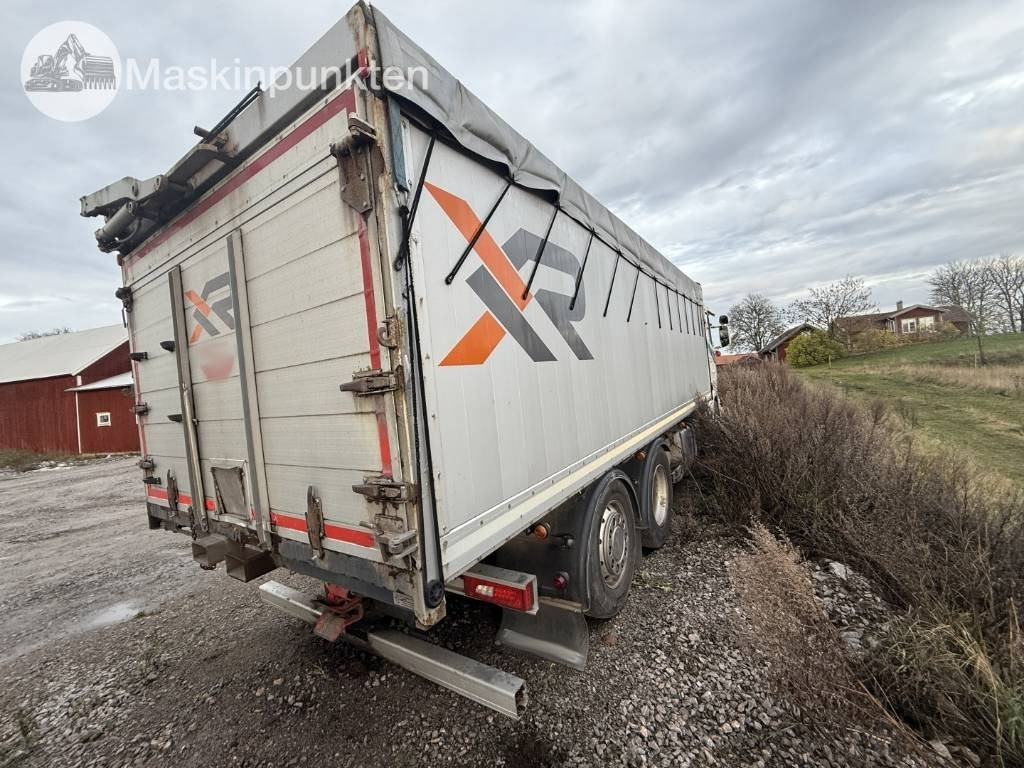 Scania R 580 - Camión caja cerrada: foto 4 Scania R 580 - Camión caja cerrada: foto 4