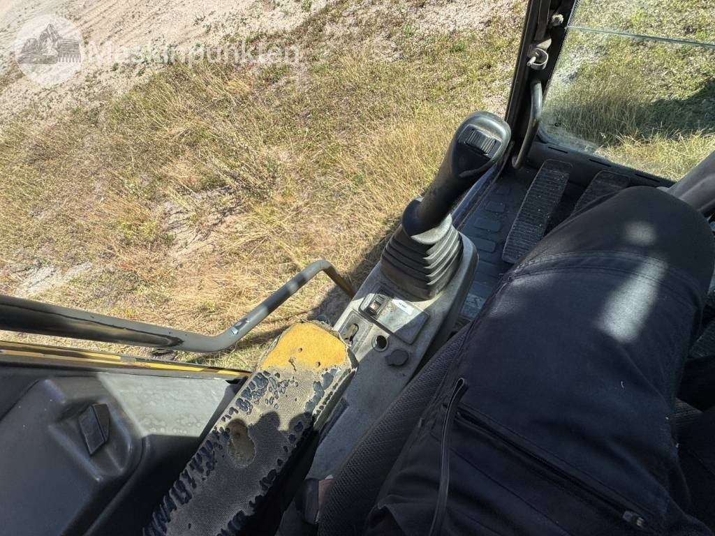 Excavadora de ruedas Volvo EW 140 B: foto 45