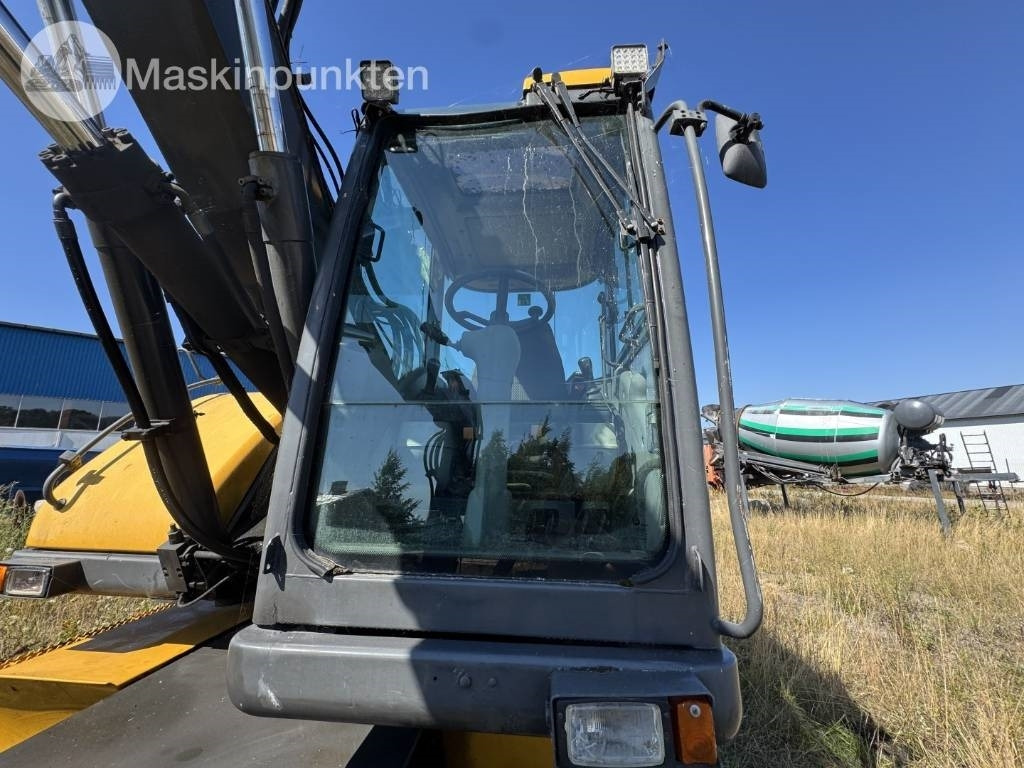 Excavadora de ruedas Volvo EW 140 B: foto 34