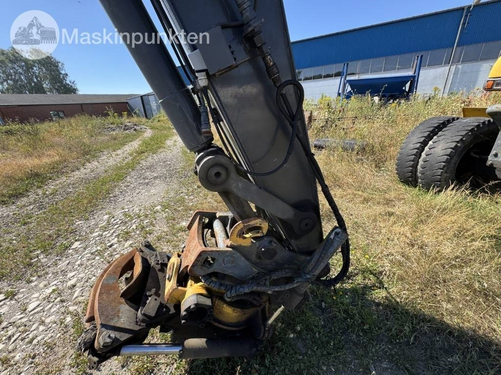 Excavadora de ruedas Volvo EW 140 B: foto 26