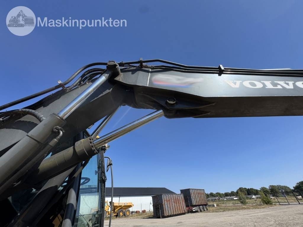 Excavadora de ruedas Volvo EW 140 B: foto 17