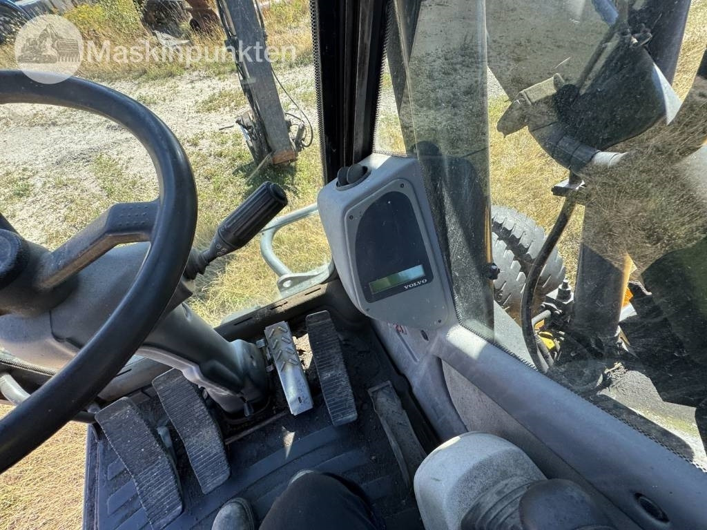 Excavadora de ruedas Volvo EW 140 B: foto 46