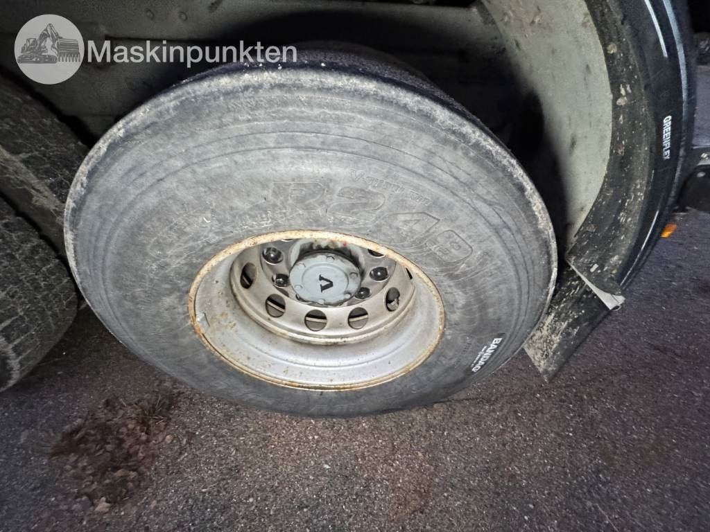 Camión volquete Volvo F 89-42: foto 19