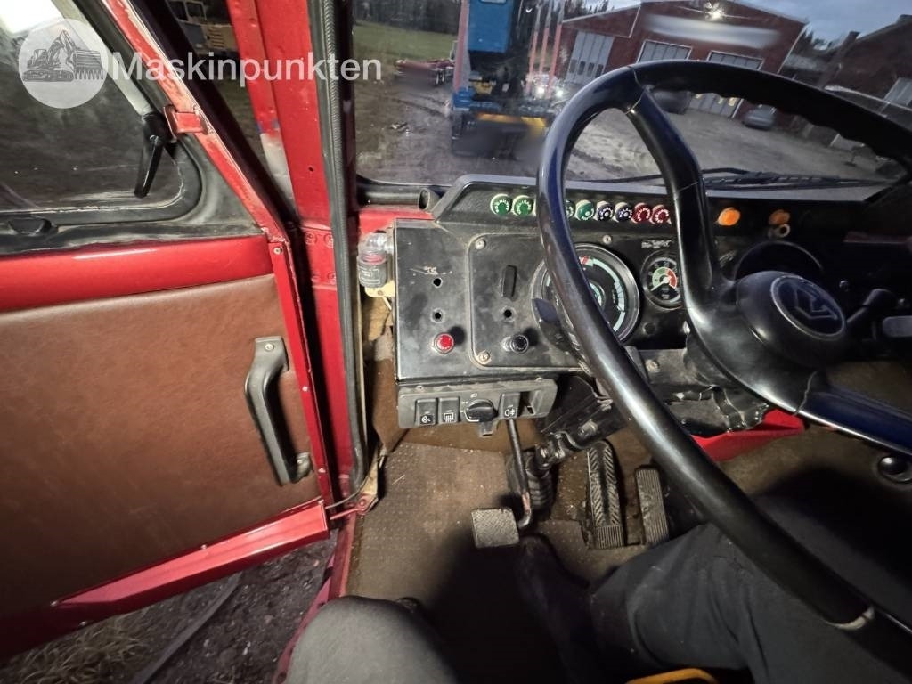 Camión volquete Volvo F 89-42: foto 42