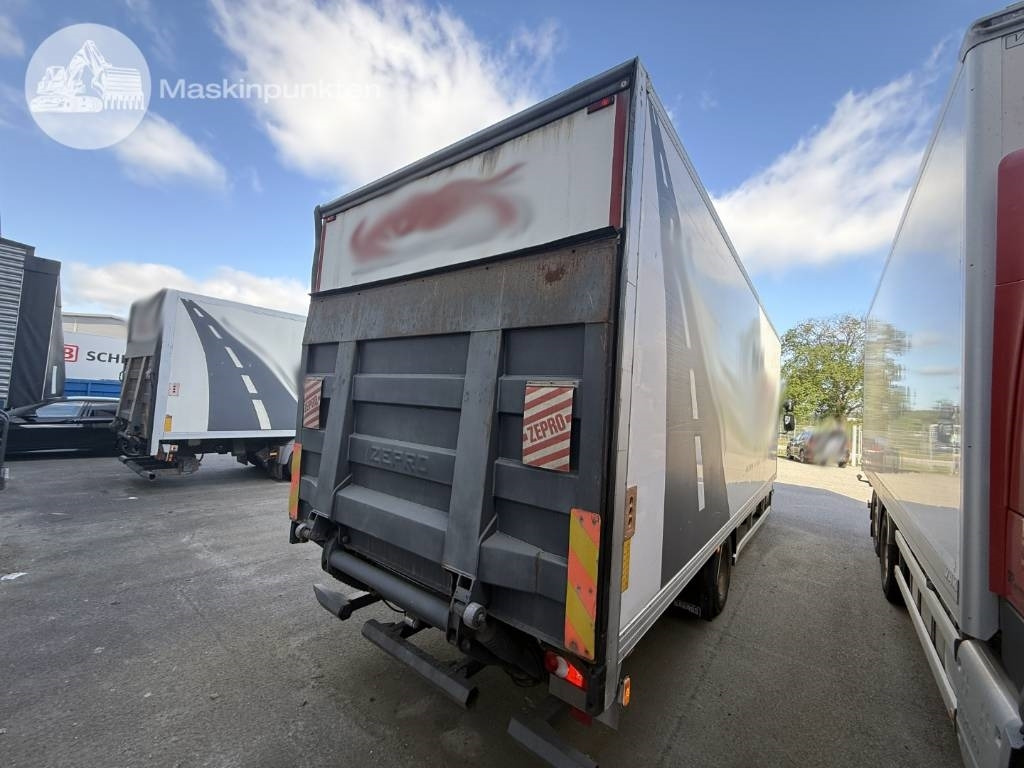 Volvo FL 240  - Camión caja cerrada: foto 4 Volvo FL 240  - Camión caja cerrada: foto 4