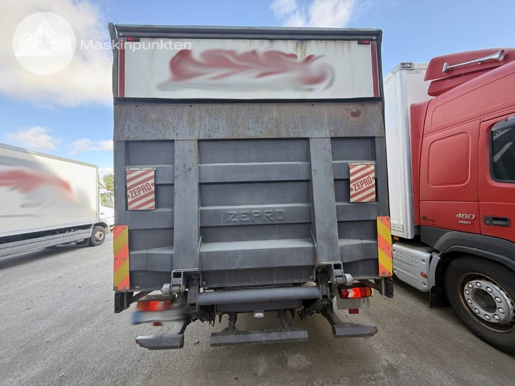 Volvo FL 240  - Camión caja cerrada: foto 5 Volvo FL 240  - Camión caja cerrada: foto 5