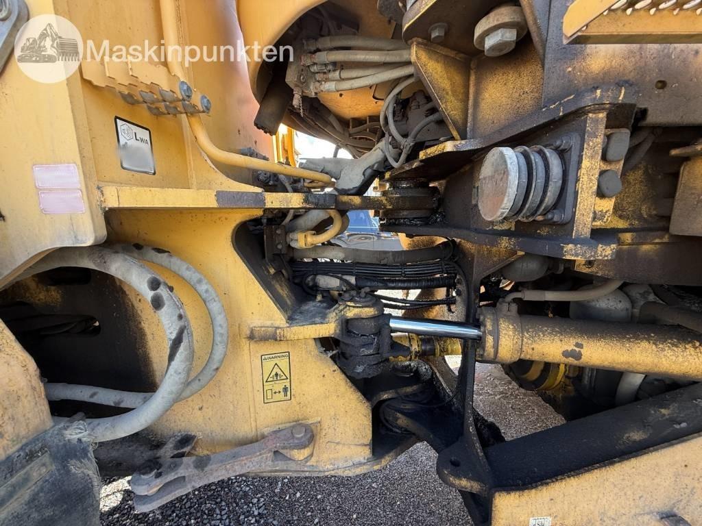 Arrendamiento de Volvo L 180 F  Volvo L 180 F: foto 11