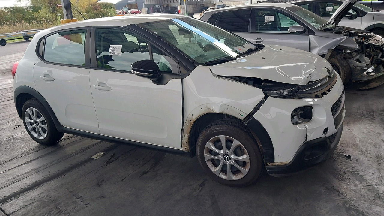 CITROEN C3 III 1.2 PURETECH 83 FEEL - Coche: foto 3 CITROEN C3 III 1.2 PURETECH 83 FEEL - Coche: foto 3