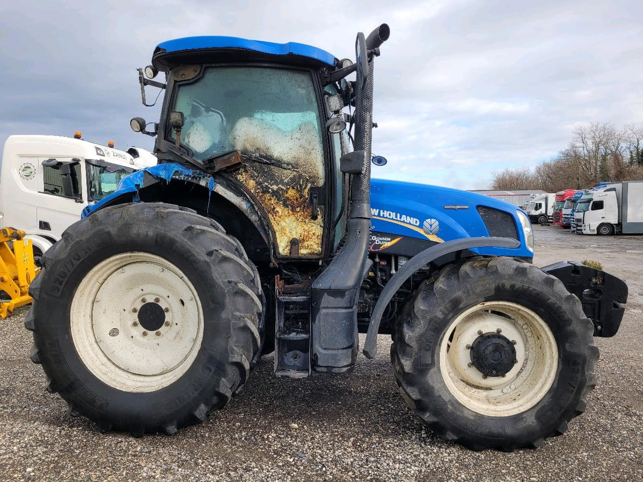 NEW HOLLAND T6.175 - Tractor: foto 3 NEW HOLLAND T6.175 - Tractor: foto 3