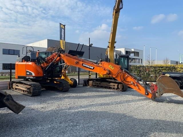 Doosan DX140 LCR-5 - Excavadora de cadenas: foto 3 Doosan DX140 LCR-5 - Excavadora de cadenas: foto 3