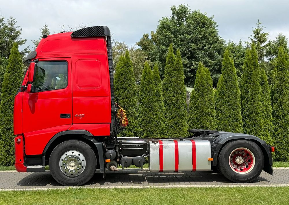 Volvo FH 440 AUTOMAT EURO 5 LODÓWKA - Cabeza tractora: foto 5 Volvo FH 440 AUTOMAT EURO 5 LODÓWKA - Cabeza tractora: foto 5