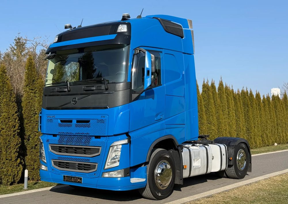 Volvo FH 500 HYDRAULIKA - Cabeza tractora: foto 1 Volvo FH 500 HYDRAULIKA - Cabeza tractora: foto 1