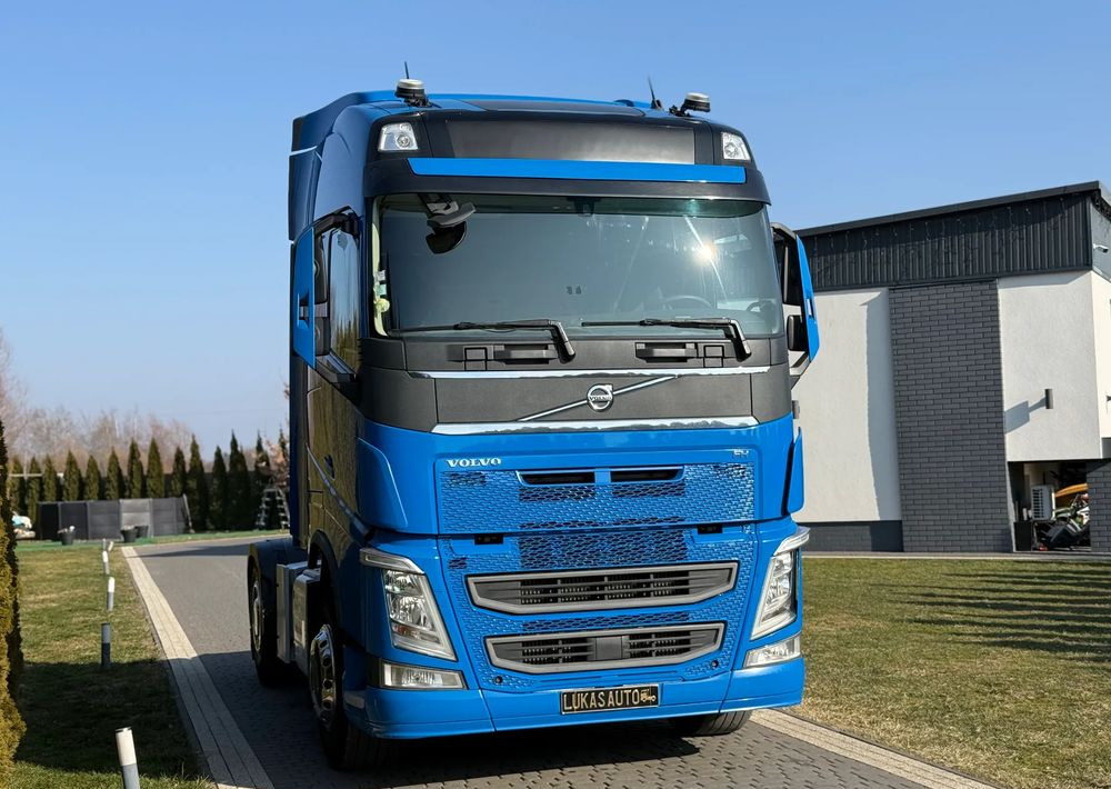 Volvo FH 500 HYDRAULIKA - Cabeza tractora: foto 3 Volvo FH 500 HYDRAULIKA - Cabeza tractora: foto 3