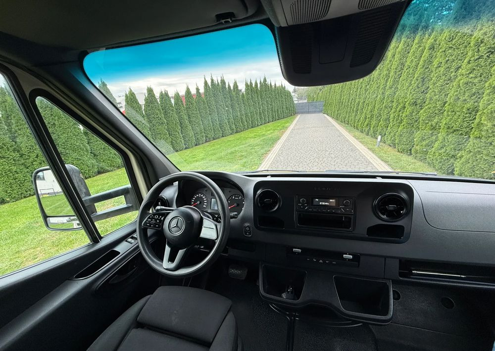 Arrendamiento de Mercedes-Benz SPRINTER WYWROTKA Mercedes-Benz SPRINTER WYWROTKA: foto 9 Arrendamiento de Mercedes-Benz SPRINTER WYWROTKA Mercedes-Benz SPRINTER WYWROTKA: foto 9