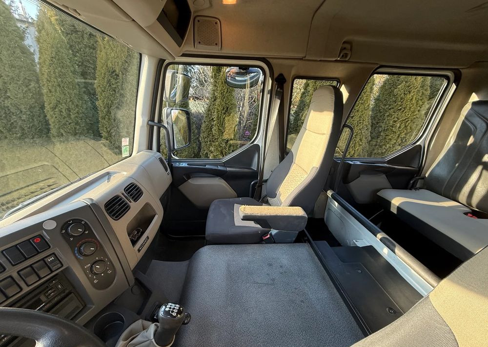 Camión volquete Renault MIDLUM 220 12 T WYWROTKA 6 MIEJSC: foto 13