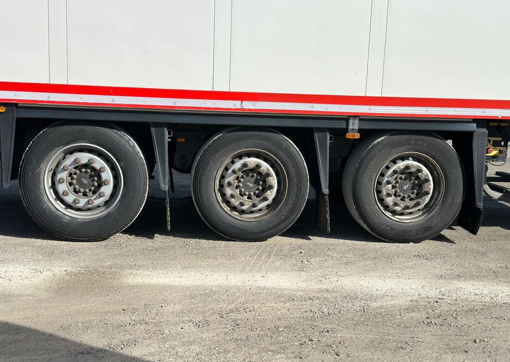 Semirremolque frigorífico Schmitz Cargobull OSIE SCHMITZ DOPPELSTOCK CARRIER VECTOR 1850 MT: foto 10