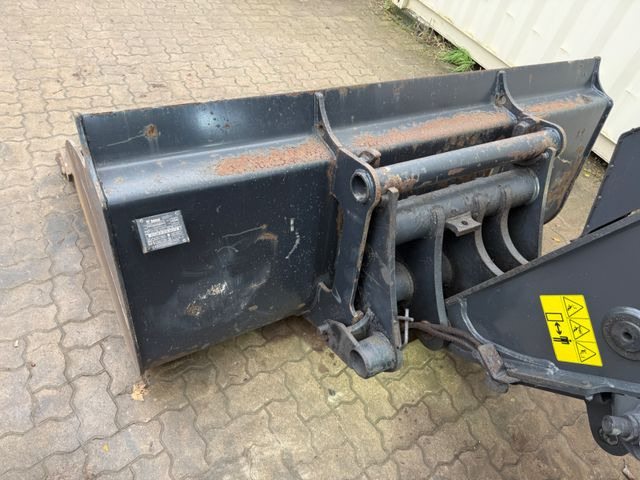 Manipulador telescópico Bobcat TL43.80HF Agri / 130 PS / 2019 BJ / 2.342 H: foto 20 Manipulador telescópico Bobcat TL43.80HF Agri / 130 PS / 2019 BJ / 2.342 H: foto 20